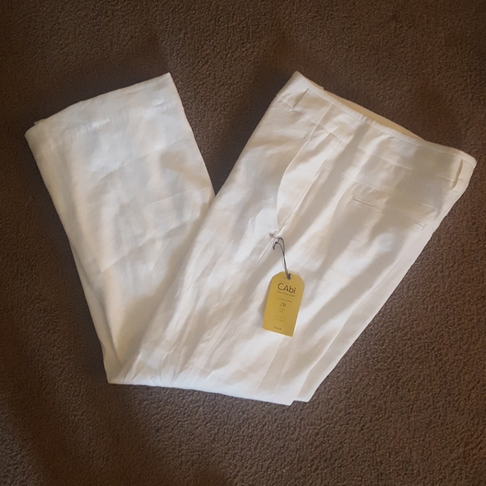 CAbi Everly pants. Linen. Wide leg. Size 2.
